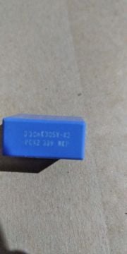 330nF 305V AC Polyester Kondansatör BA:15mm