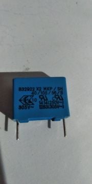 330nF 305V AC Polyester Kondansatör BA:15mm