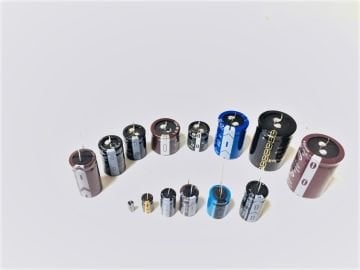 0.33uF 50V 5x11 BA:2.5mm -40+85° EL.Cap J.J Tel.B