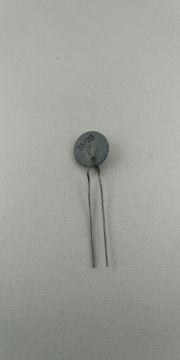 33pF Kondansatör BA:2.5mm