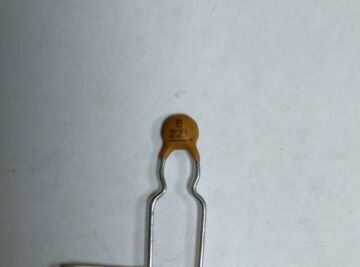 220pF 63V Kondansatör BA:5mm