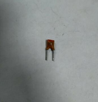 330pF 63V Mercimek Kondansatör BA:2.5mm