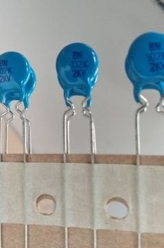 1nF 2KV DC Seramik Kondansatör BA:5mm