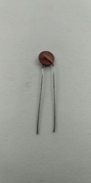 1.5nF Kondansatör BA:5mm